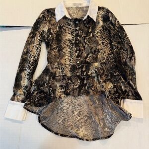 Story On Snake-Print Peplum Button-Up Blouse with White Collar